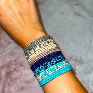 NEW anthropologie beaded cuff blue/silver women’s jewelry boho style